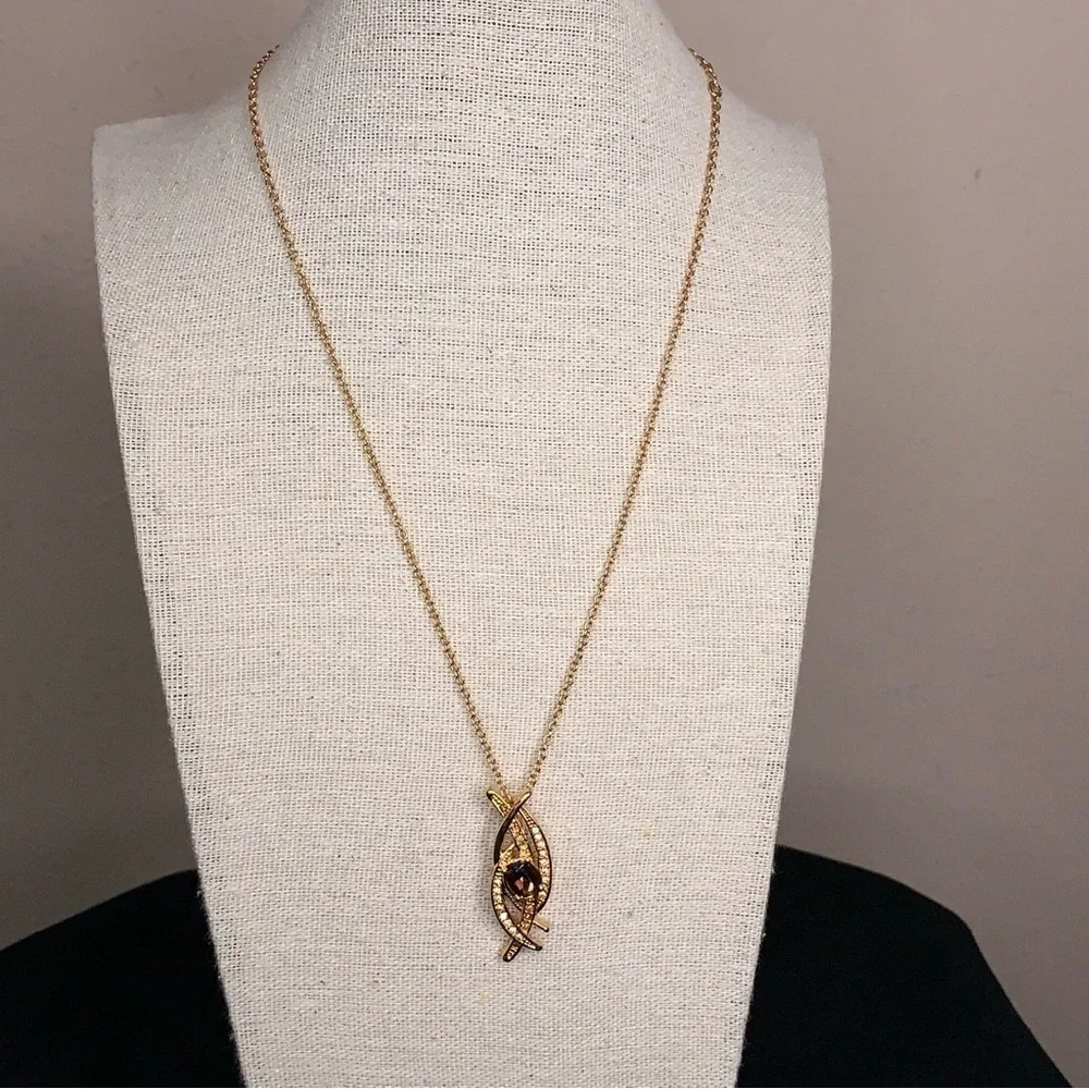 Vintage Avon Rose Gold Pendant Necklace Burgundy Purple Center Stone 19” Length